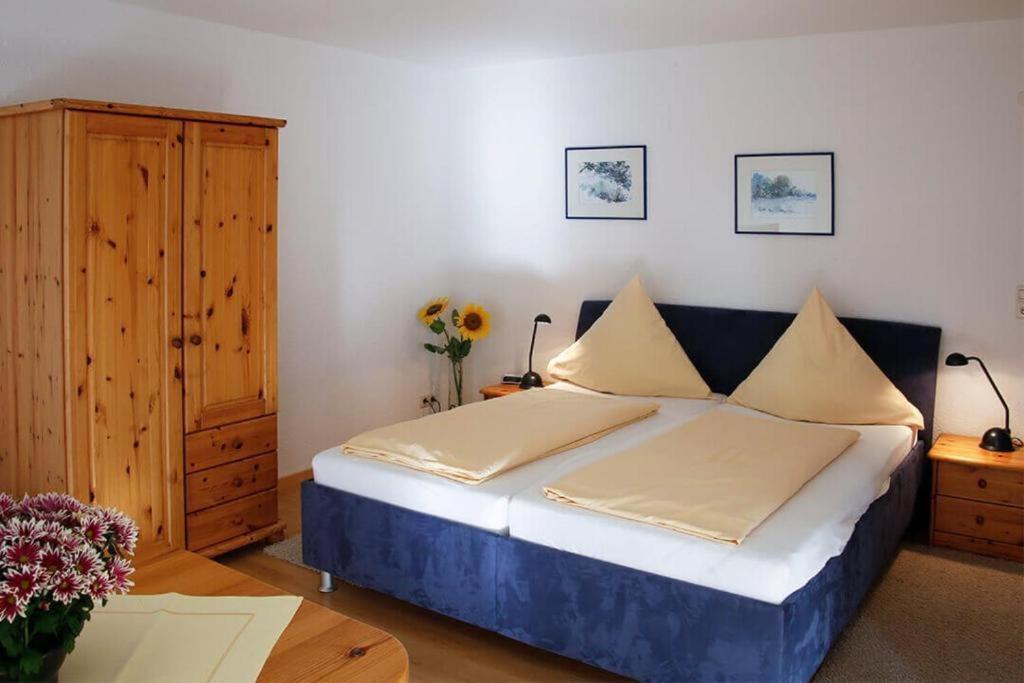 Gaestehaus Schiff Hébergement de vacances *